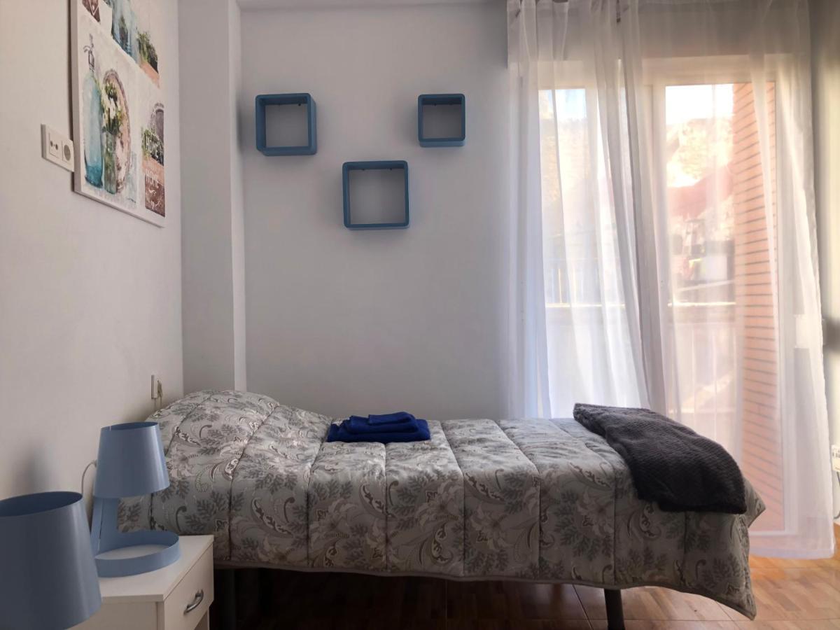 Alojamiento Centro San Anton Alicante Eksteriør billede